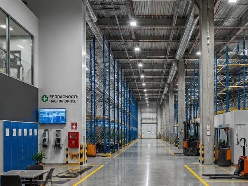 Склад 500 м² в Подмосковье до и после электромонтажа и вентиляции — после ремонта
